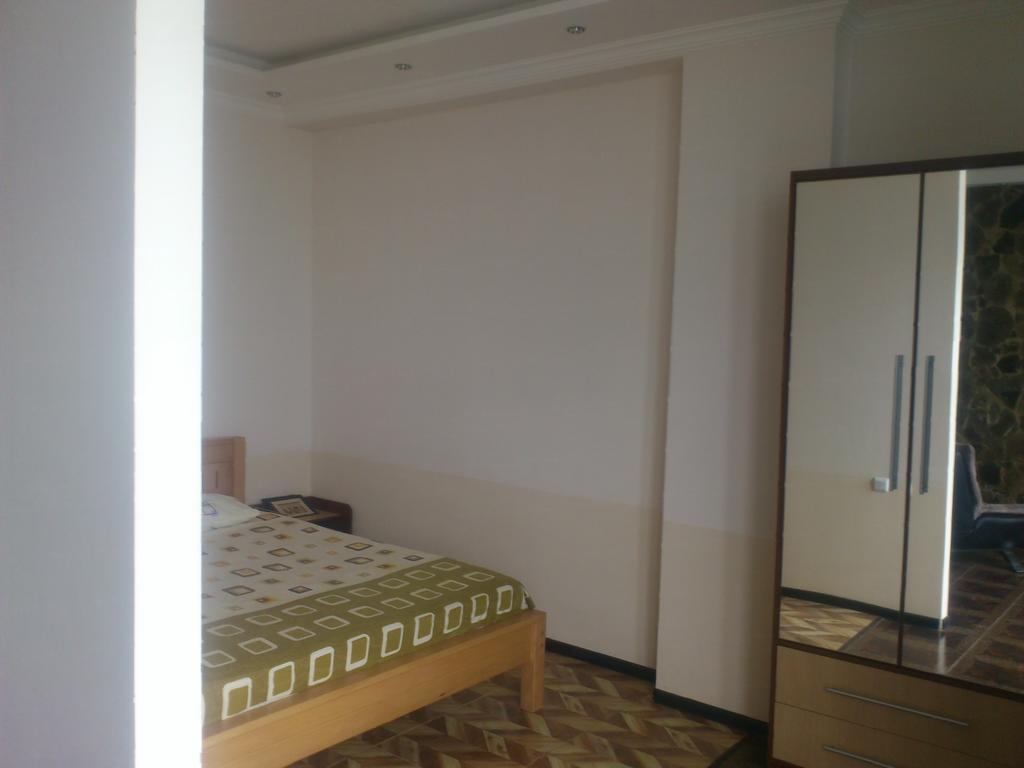 Apartment Miracle Batumi Exterior photo